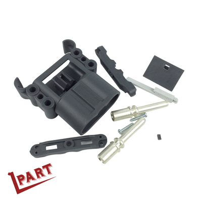 Батарея грузоподъемника Liftpart 150V 160A разделяет поручая подгонянную разъем-вилку штепсельной вилки